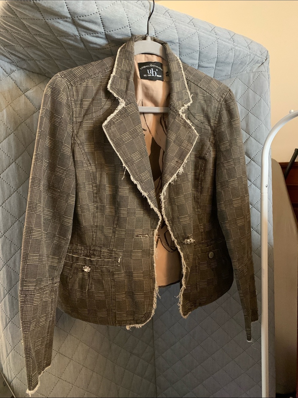 Urban Behavior Plaid Frayed-Trim Women's Blazer in Brown and Cream